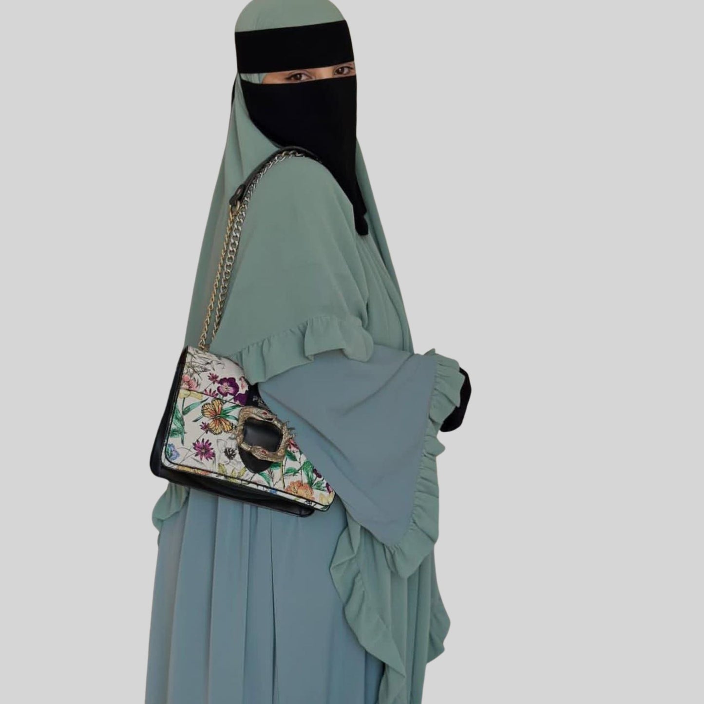 Abaya Hauran avec Foulard à Volants – Votre Choix Idéal
